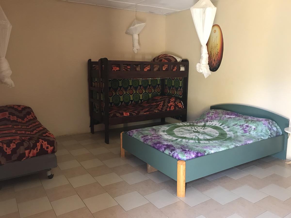 The Gunjur Project Lodge Ngoại thất bức ảnh